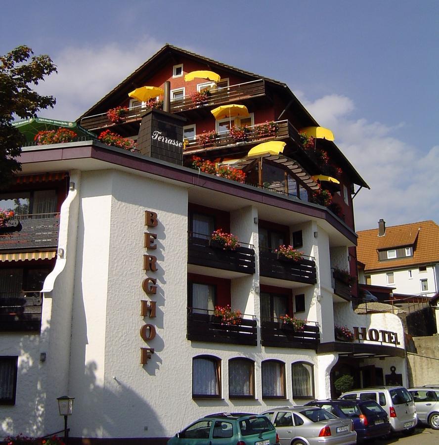 Panoramahotel Berghof Байрсброн Экстерьер фото